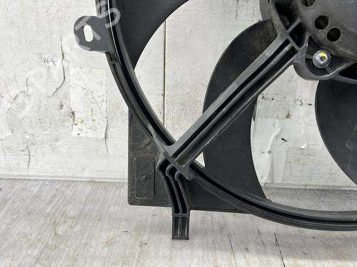 Used Radiator fan Radiator fan CITROËN C4 CACTUS 1.5 BlueHDi 100 (102 hp) 33313413 33313413