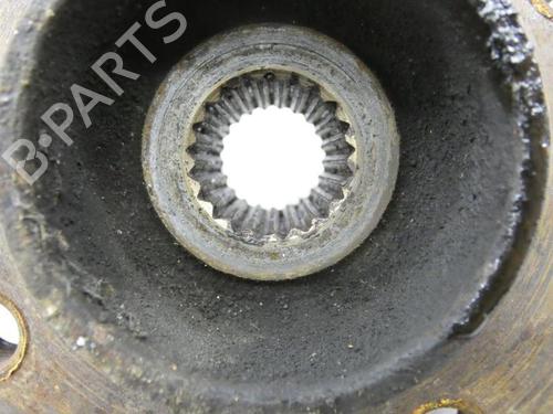 Used Right front steering knuckle Right front steering knuckle RENAULT CLIO II (BB_, CB_) 1.9 D (B/CB0E, BB0J) (64 hp) 23702149 23702149