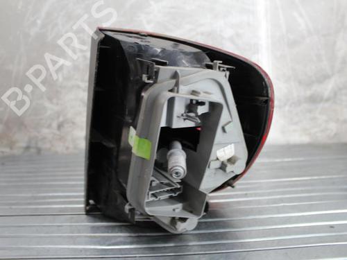 Right taillight VW FOX Hatchback (5Z1, 5Z3, 5Z4) 1.4 TDI | BP23686435C35 