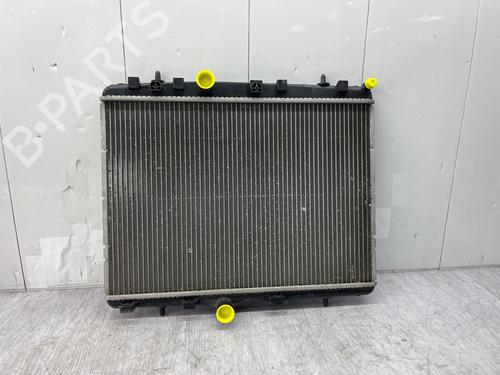 Used Water radiator Water radiator 39394887 39394887