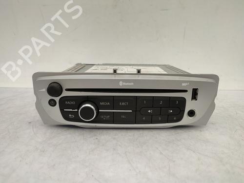 Used Radio RENAULT MEGANE III Hatchback (BZ0/1_, B3_) 1.5 dCi (BZ09, BZ0D, BZ1W, BZ29, BZ14) (110 hp) 28798658