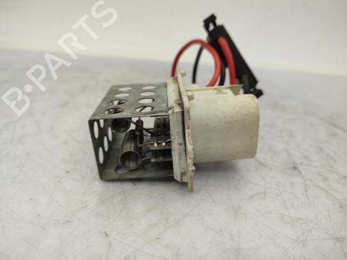 Used Heater resistor Heater resistor RENAULT CLIO I (B/C57_, 5/357_) 1.2 (B/C/S572) (60 hp) 23698006 23698006