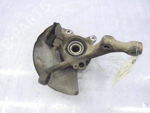 Used Right front steering knuckle Right front steering knuckle VW VENTO (1H2) 1.8 (90 hp) 23668098 23668098