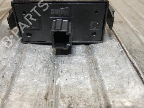 warning-switch-dacia-lodgy-js_-2012-23693469 main image