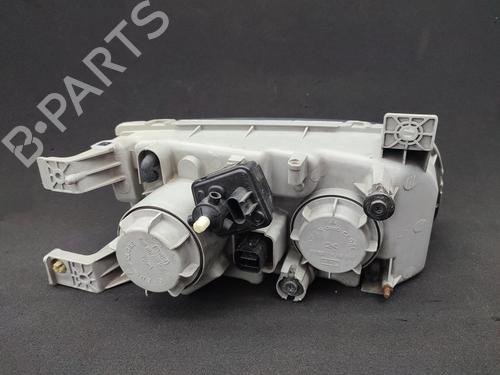 Left headlight HYUNDAI TRAJET (FO) 2.0 CRDi | BP23684702C28 