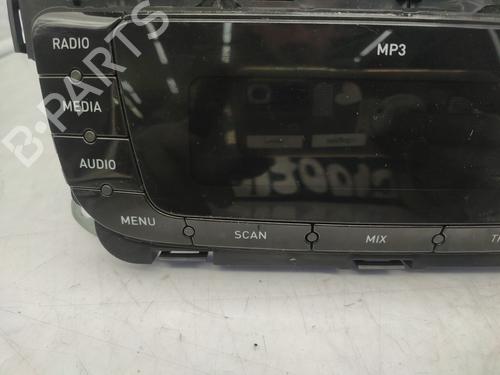 Radio SEAT IBIZA IV (6J5, 6P1) 1.6 TDI | BP25716733E6 