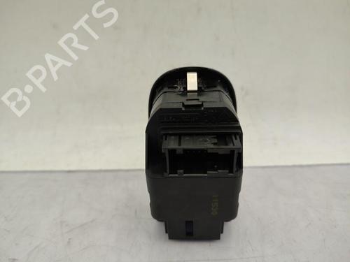 Used Left front window switch Left front window switch PEUGEOT 206 Hatchback (2A/C) 1.4 HDi eco 70 (68 hp) 23679739 23679739