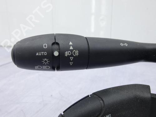 Used Steering column stalk Steering column stalk PEUGEOT 308 I (4A_, 4C_) 1.6 HDi (109 hp) 23698654 23698654