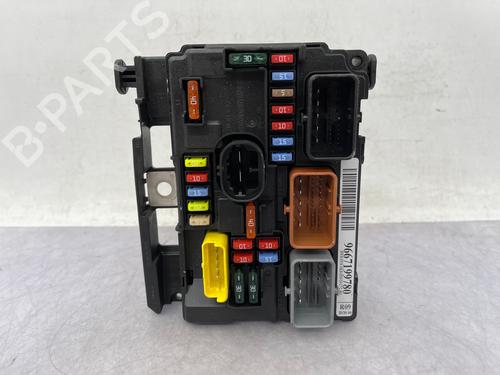 Fuse box CITROËN C3 II (SC_) 1.4 HDi 70 (SC8HZC, SC8HR0, SC8HP4) | BP39538963E1 - Image 2