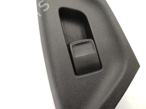 Used Right front window switch Right front window switch CITROËN C1 II (PA_, PS_) 1.0 VTi 68 (69 hp) 23742770 23742770