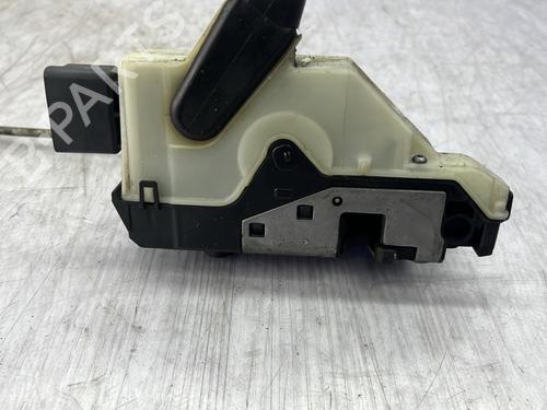 Front right lock CITROËN DS4 (NX_) 1.6 HDi 115 | BP32323061C97