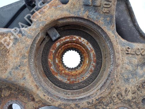 Used Right front steering knuckle Right front steering knuckle OPEL CORSA D (S07) 1.2 (L08, L68) (80 hp) 23706780 23706780