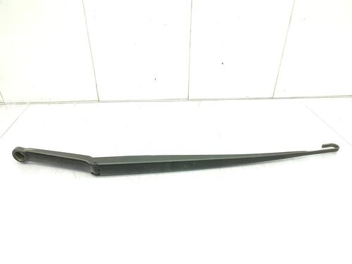 Used Front windshield wiper arm BMW 3 Coupe (E46) 323 Ci (170 hp) 23755792