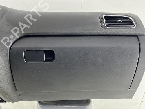 Dashboard VW POLO V (6R1, 6C1) 1.6 TDI | BP32125293C46 