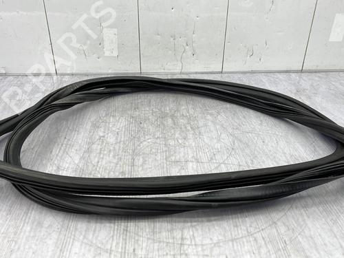 rubber-door-seal-audi-q5-8rb-2008-2009-2010-2011-2012-2013-2014-2015-2016-2017-2018-2019-23761356 main image