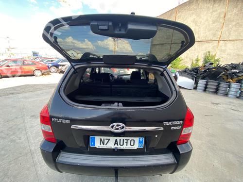 Bagklap CC/Kombi-Coupé Bagklap CC/Kombi-Coupé HYUNDAI TUCSON (JM) 2.0 CRDi All-wheel Drive (140 hp) 36947880 36947880