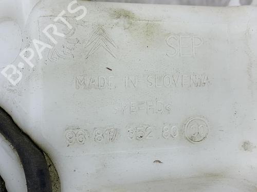 windscreen-washer-tank-citroen-c3-picasso-sh_-2008-23669668 main image