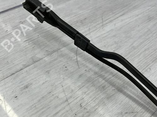 Used Front windshield wiper arm MERCEDES-BENZ VITO / MIXTO Van (W639) 111 CDI (639.601, 639.603, 639.605) (109 hp) 23701837