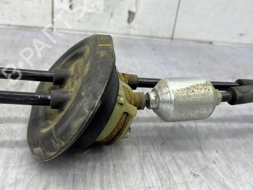 Used Gear lever Gear lever PEUGEOT 2008 I (CU_) 1.2 THP 110 / PureTech 110 (110 hp) 33707922 33707922