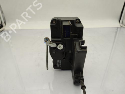 front-right-lock-renault-trafic-ii-van-fl-2001-23740175 main image