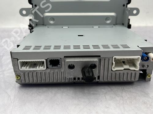 Used Radio Radio DACIA DUSTER (HS_) 1.5 dCi (109 hp) 33115384 33115384