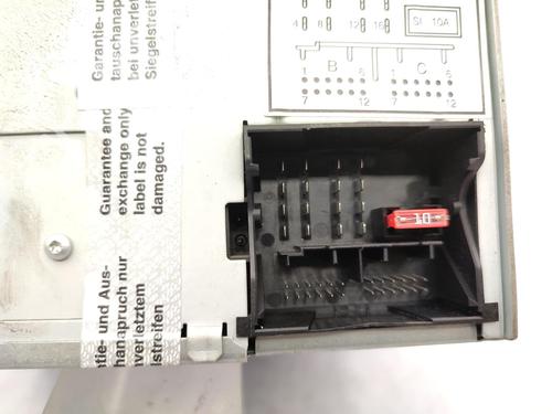 radio-vw-passat-b6-3c2-2005-2006-2007-2008-2009-2010-2011-23723326 main image