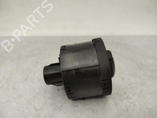 Used Headlight switch Headlight switch VW GOLF VII (5G1, BQ1, BE1, BE2) 1.6 TDI (105 hp) 23719681 23719681