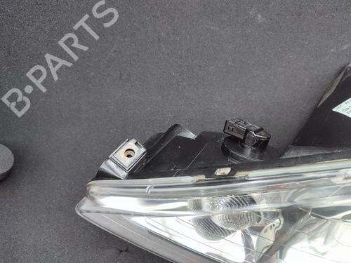 Used Left headlight Left headlight PEUGEOT 206 SW (2E/K) 1.4 (75 hp) 23677365 23677365