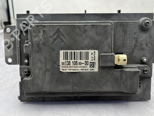 display-monitor-citroen-c4-ii-nc_-2009-33113808 main image