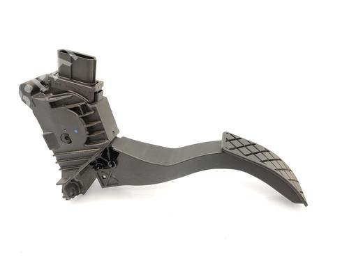 pedal-audi-a3-sportback-8va-8vf-2012-2013-2014-2015-2016-2017-2018-2019-2020-2021-23738583 main image