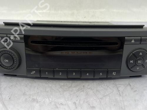 Used Radio Radio SMART FORFOUR (454) 1.5 CDI (454.001) (95 hp) 23757977 23757977