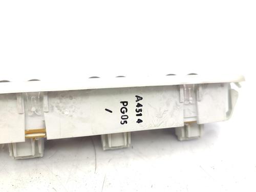 Used Interior roof light NISSAN JUKE (F15) 1.5 dCi (110 hp) 23719691