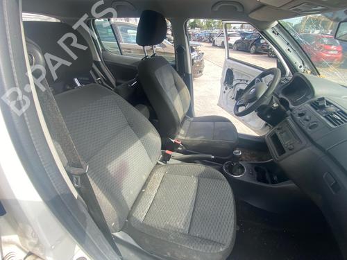 Dashboard SKODA FABIA II (542) 1.6 TDI | BP37079446C46 - Image 56