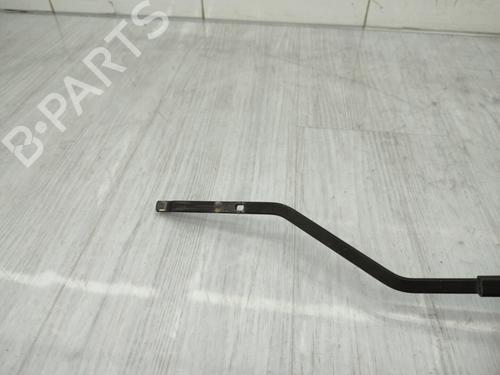 Front windshield wiper arm RENAULT CLIO IV (BH_) 1.5 dCi 75 | BP23719218C143 