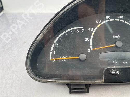 Used Instrument cluster Instrument cluster 37418916 37418916