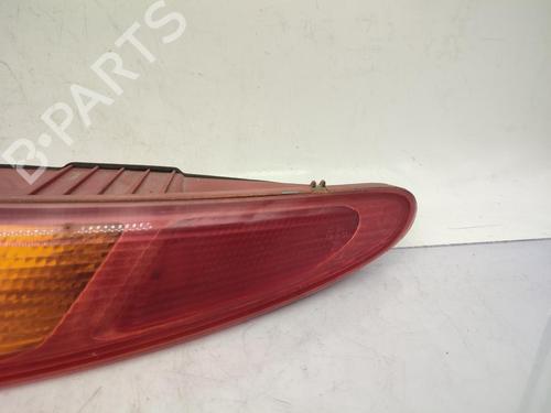 Used Right taillight ALFA ROMEO GT (937_) 1.9 JTD (937CXN1B) (150 hp) 23700335