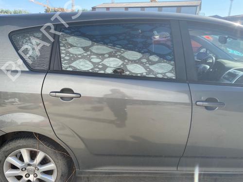 Dør højre bagtil Dør højre bagtil TOYOTA COROLLA Verso (ZER_, ZZE12_, R1_) 2.0 D-4D (CUR10_, CUR10R) (116 hp) 36956576 36956576