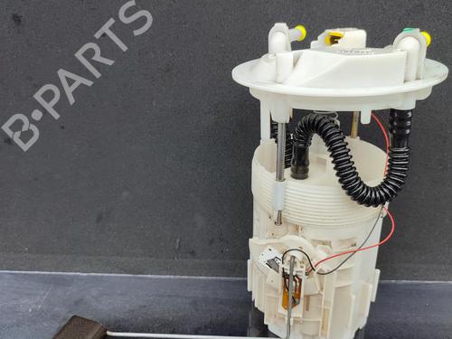 Used Fuel pump RENAULT GRAND SCÉNIC II (JM0/1_) 1.5 dCi (JM1E) (106 hp) 23731537