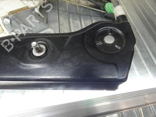 Used Front left window mechanism Front left window mechanism BMW 1 (E87) 118 d (122 hp) 23697944 23697944