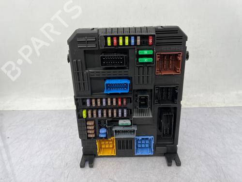 Used Electronic module Electronic module CITROËN C3 III (SX) 1.2 THP 110 (SXHNPS, SXHNZT, SXHNZ6) (110 hp) 35961880 35961880
