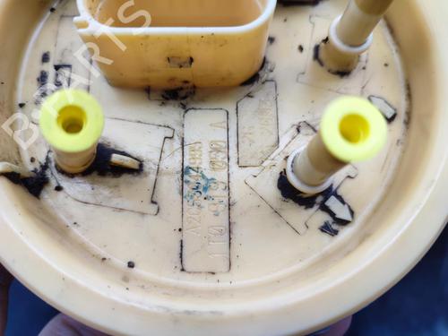 Fuel pump VW TOURAN (1T1, 1T2) 2.0 TDI | BP23709071M76 