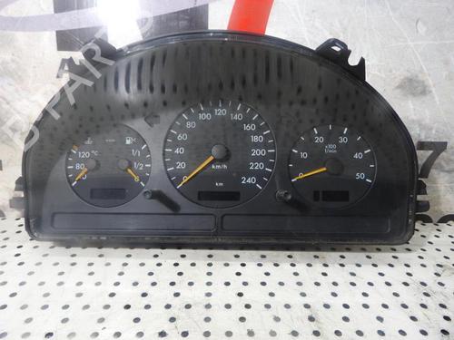 Used Instrument cluster MERCEDES-BENZ M-CLASS (W163) ML 270 CDI (163.113) (163 hp) 23664373
