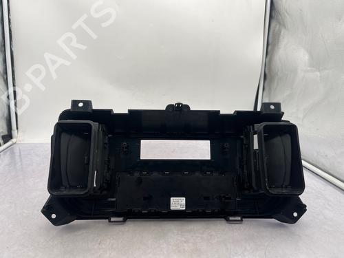 switch-peugeot-expert-van-v_-2016-37743772 main image