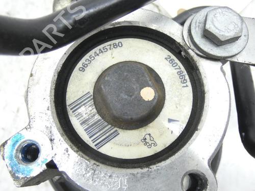 Used Steering pump PEUGEOT 306 Hatchback (7A, 7C, N3, N5) 2.0 HDI 90 (90 hp) 23672550