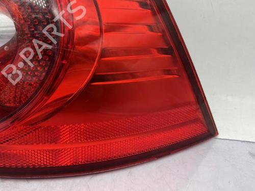 Right taillight VW GOLF V (1K1) 1.9 TDI | BP23753837C35 