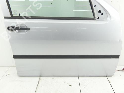 Used Right front door Right front door FIAT TIPO (160_) 1.6 i.e. (160.A1, 160.EC, 160.EB) (75 hp) 23695542 23695542