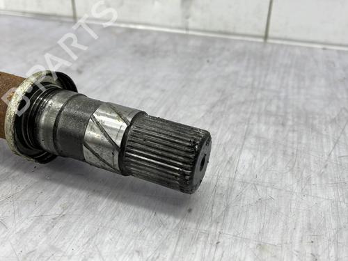 Right front driveshaft RENAULT MEGANE III Hatchback (BZ0/1_, B3_) 1.6 dCi (BZ00, BZ12, BZ13) | BP32389216M39