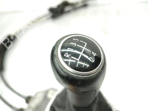 Gear lever VW POLO V (6R1, 6C1) 1.6 TDI | BP23741824M90 
