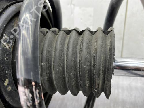 Used Left front shock absorber Left front shock absorber NISSAN X-TRAIL I (T30) [2001-2013] 24950471 24950471