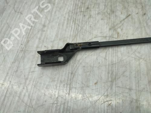 Front windshield wiper arm VW GOLF VI (5K1) 2.0 TDI | BP23684322C143 